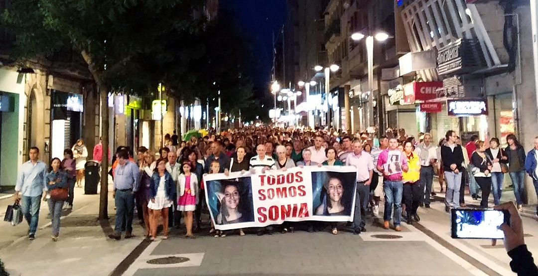 Manifestación con motivo da desaparición, hai 4 anos, de Sonia Iglesias