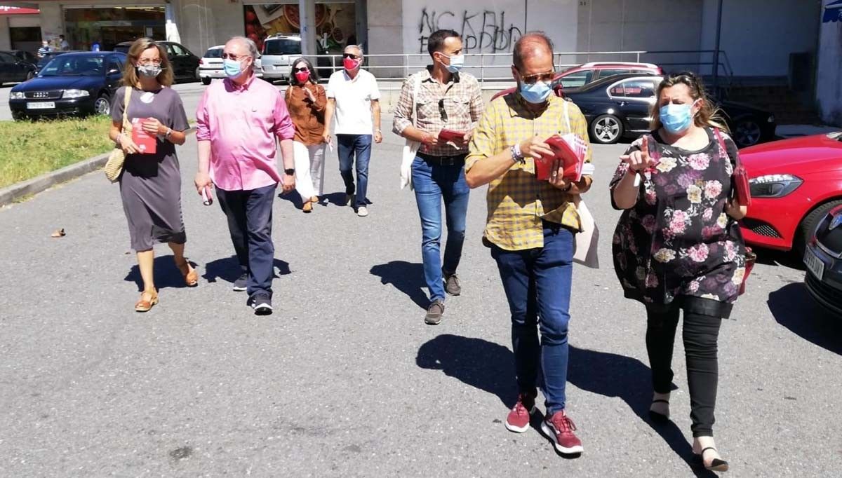 Visita de los candidatos do PSdeG-PSOE a Monte Porreiro