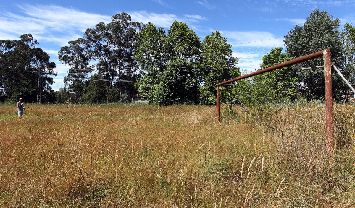 Campo de fútbol da Xunqueira de Alba