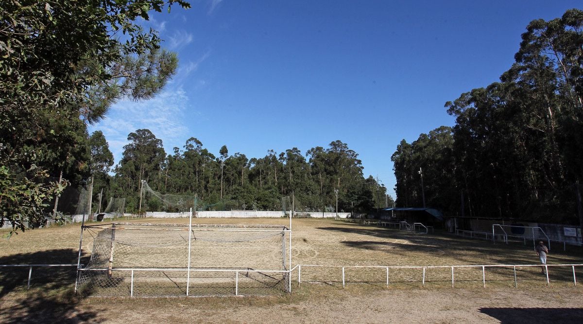 Campo de fútbol do Casal en Salcedo