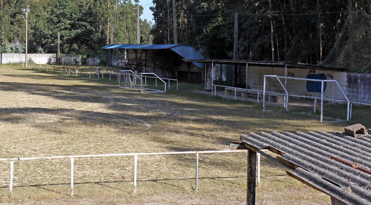 Campo de fútbol do Casal en Salcedo