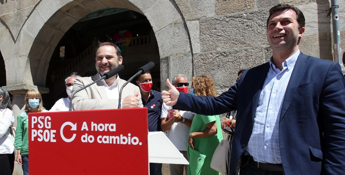 Acto del PSdeG-PSOE en Pontevedra con el ministro de Transportes, José Luis Ábalos