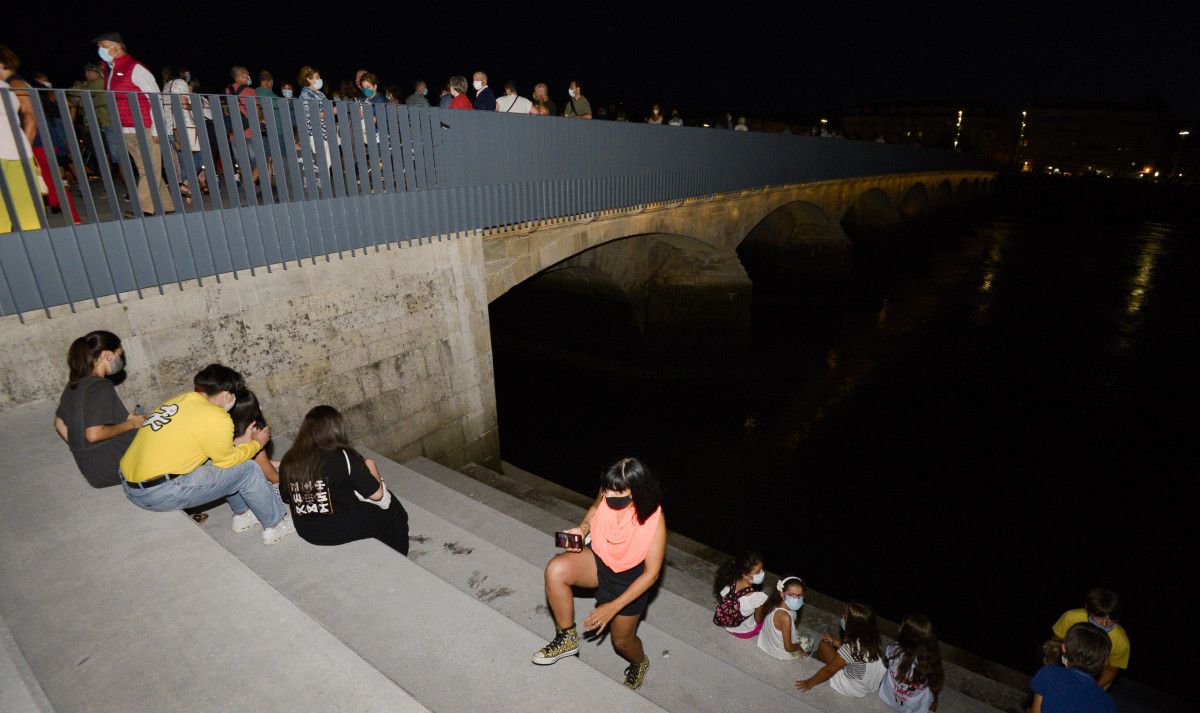 Inauguración de la nueva iluminación del puente del Burgo