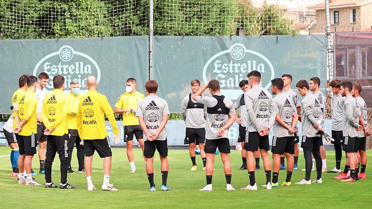 Entrenamiento del Celta B en Barreiro