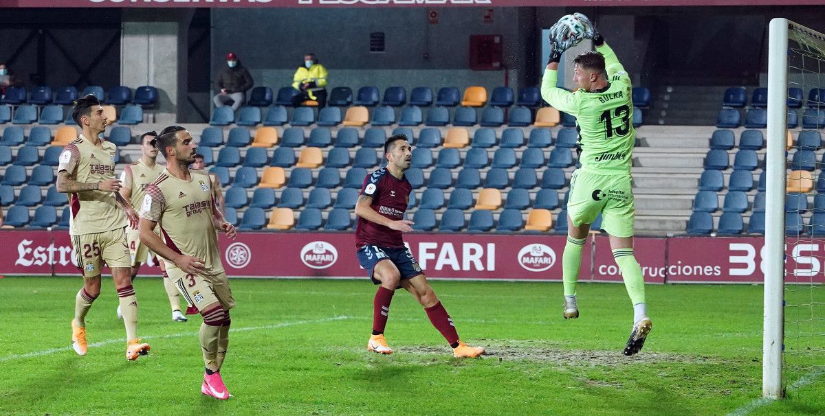 Charles, en el partido de Copa del Rey 2020/2021 entre Pontevedra y Cartagena en Pasarón