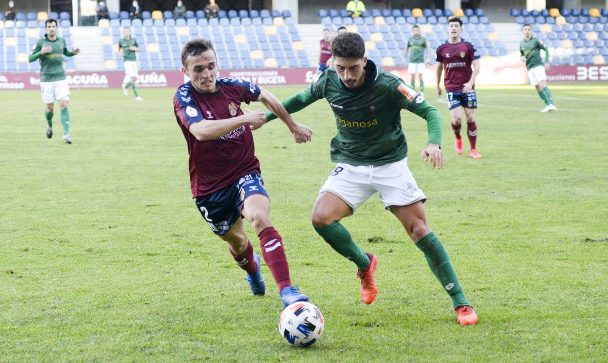 Partido entre Pontevedra y Racing de Ferrol en Pasarón 