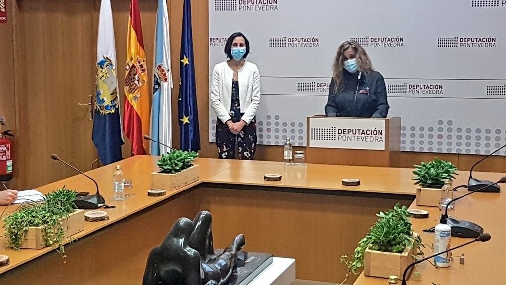 Carmela Silva, presidenta de la Deputación, anuncia las medidas para hacer frente a la tercera ola de la pandemia en la institución provincial