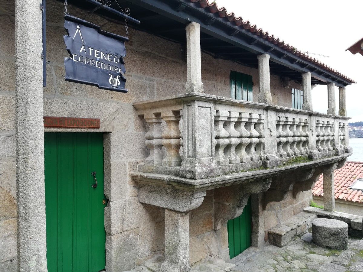 Casa do Ateneo, en Combarro