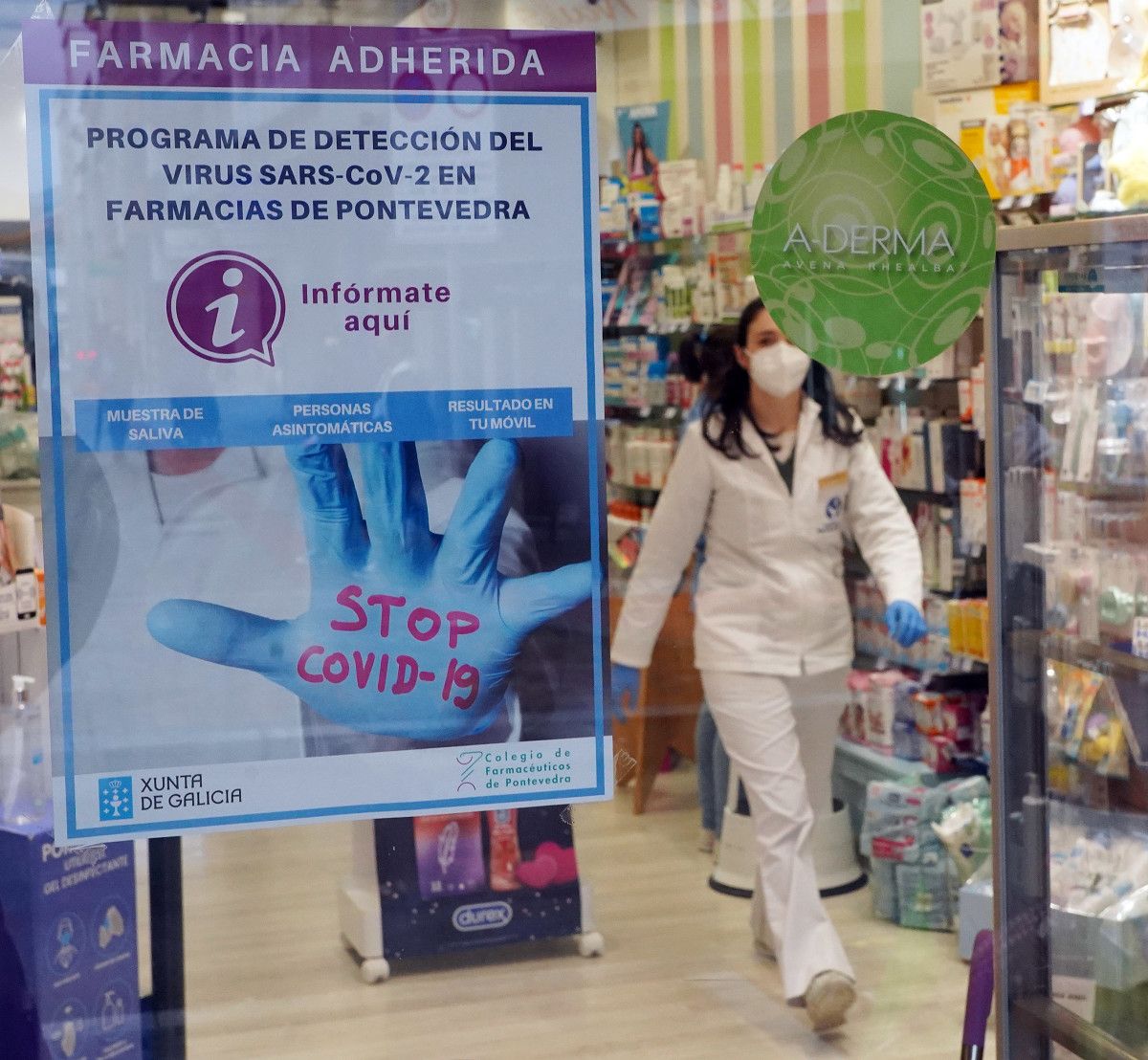 Las farmacias pontevedresas participan masivamente en el plan de cribado