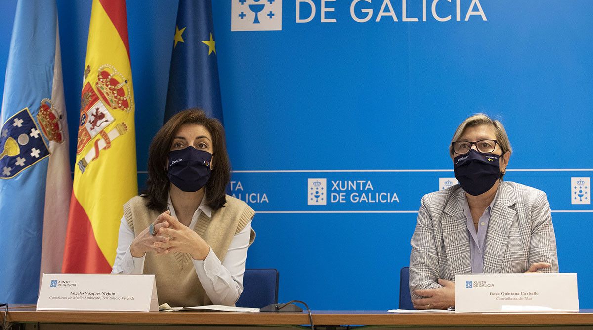 Ángeles Vázquez y Rosa Quintana, conselleiras de Medio Ambiente y Mar