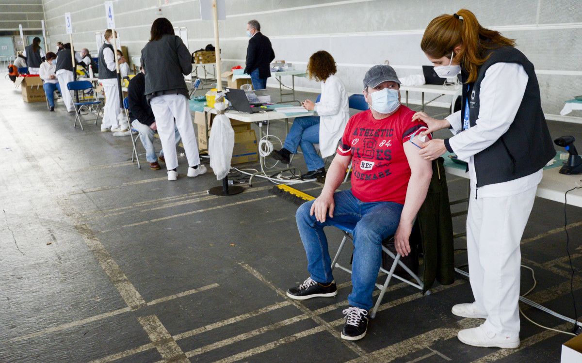 Jornada de vacunación de covid en el Recinto Feiral de Pontevedra