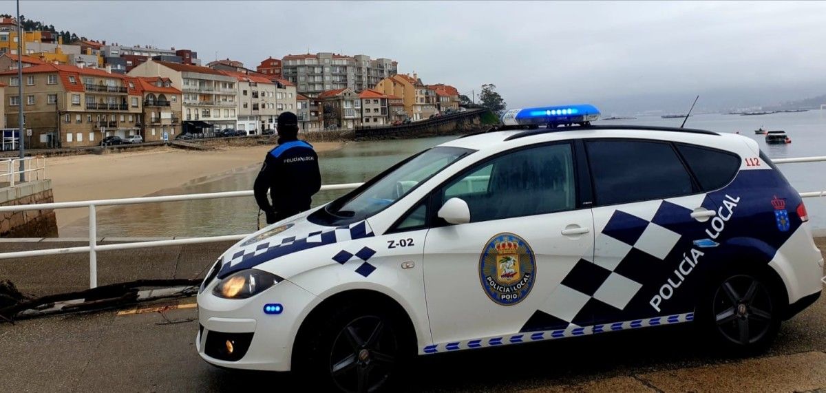 Agente de la Policía Local de Poio en Raxó