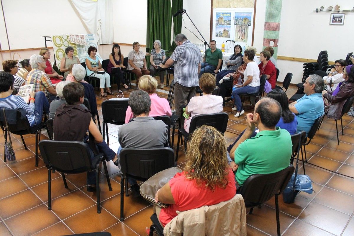 Reunión de las trabajadoras de Pontesa