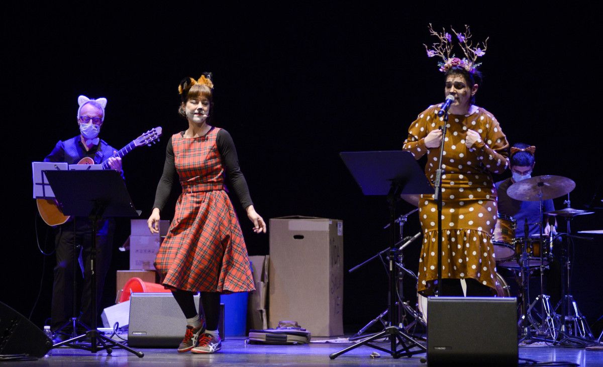 "A auténtica vida salvaxe" con de María Lado, Lucía Aldao y el Seminario Permanente de Jazz