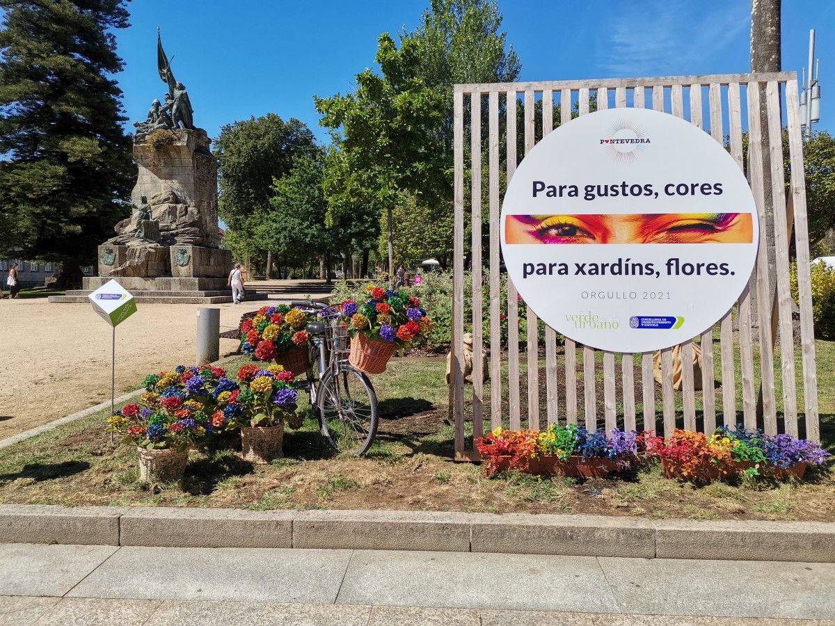 Arreglos florales del programa Xardíns que Falan para conmemorar el Orgullo 2021