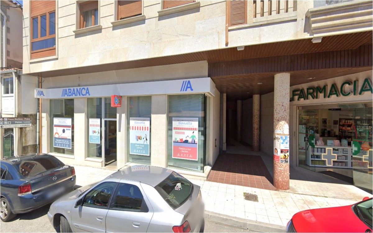 Oficina de Abanca en Campelo (Poio)