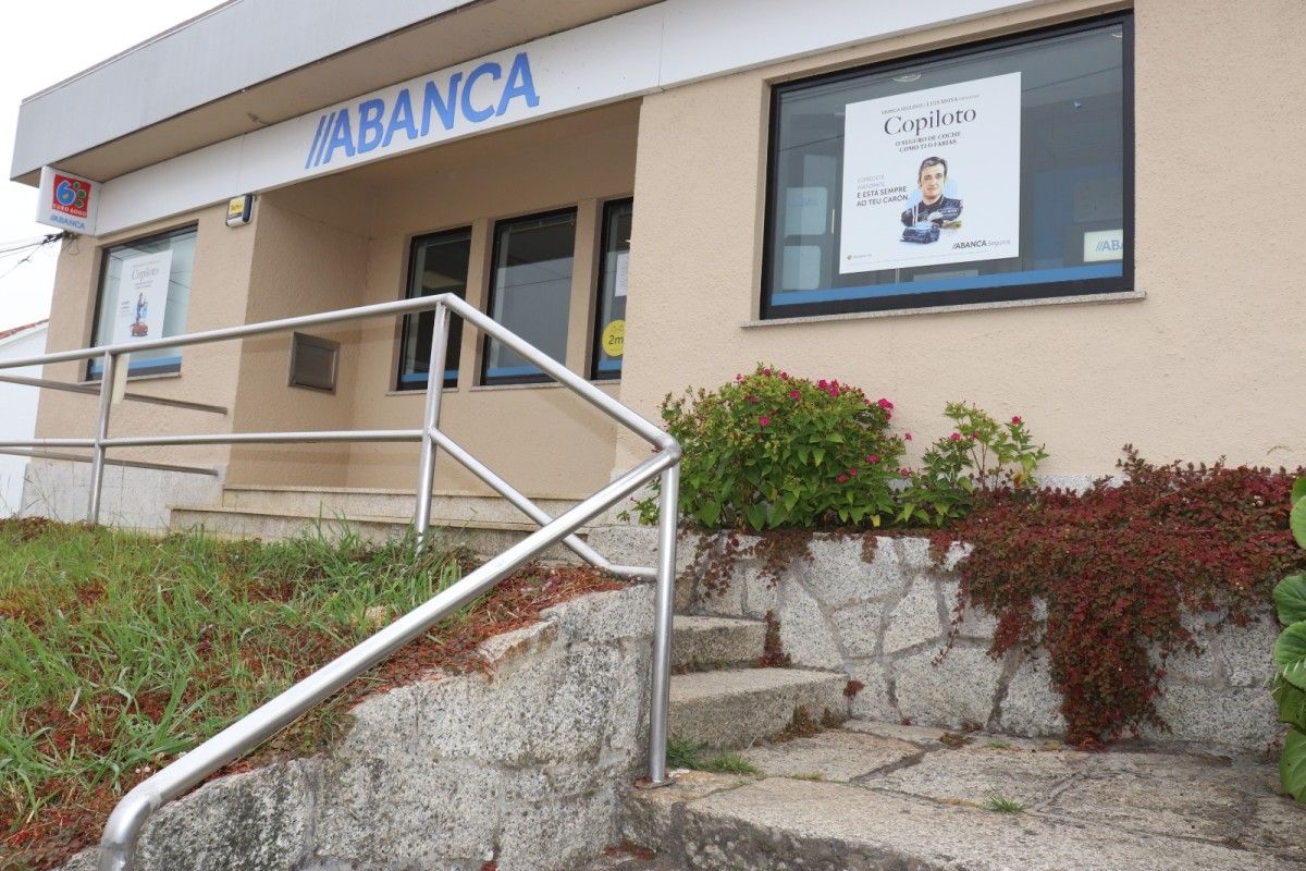 Oficina de Abanca en Portas