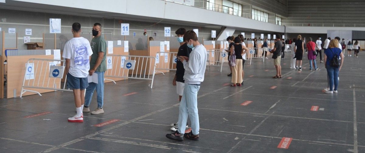 Vacunación a universitarios del Campus de Pontevedra