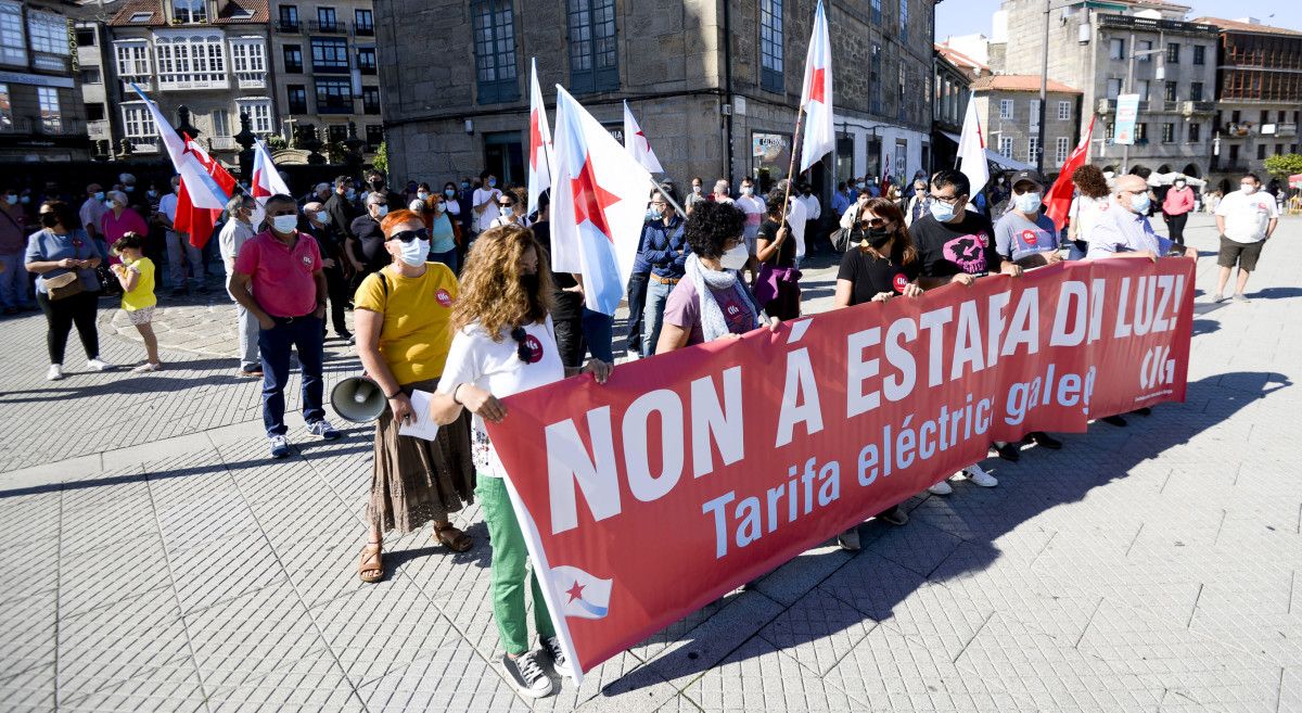 Protesta convocada por la CIG ante la subida del precio de la luz