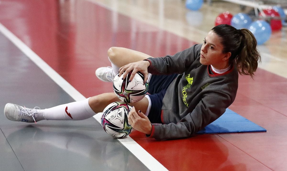 Silvia Aguete, en un entrenamiento de la Selección Española