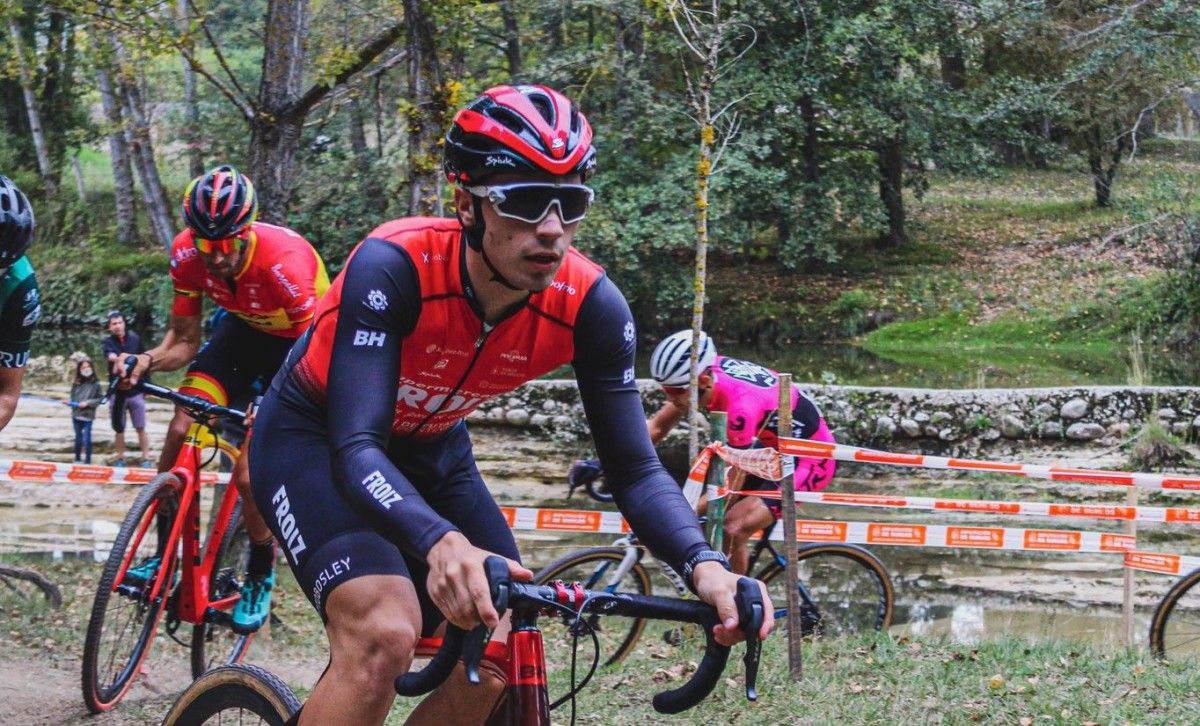 Gonzalo Inguanzo, ciclista del Supermercados Froiz