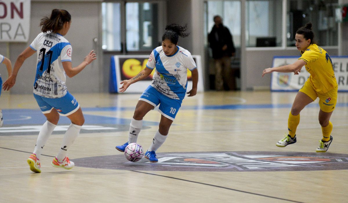 Partido de liga en A Raña entre Marín Futsal y Alcorcón