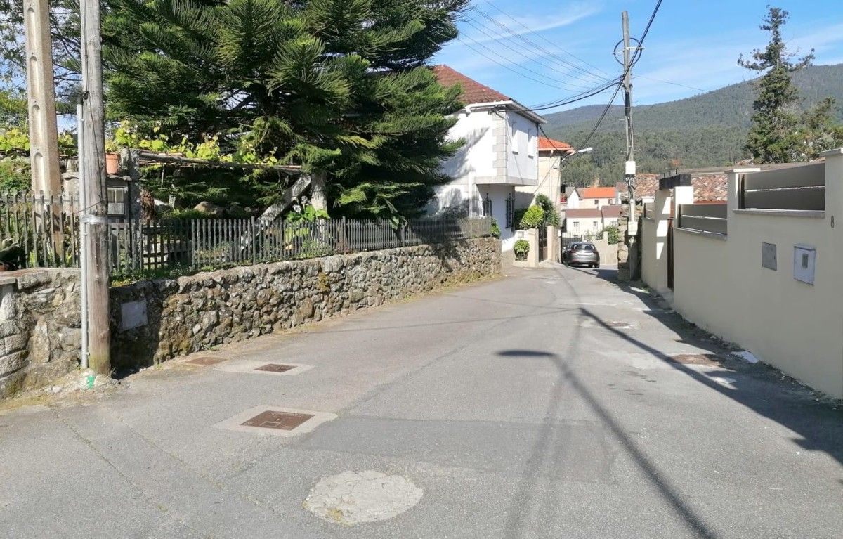 Camino Casal en San Xoán, Poio