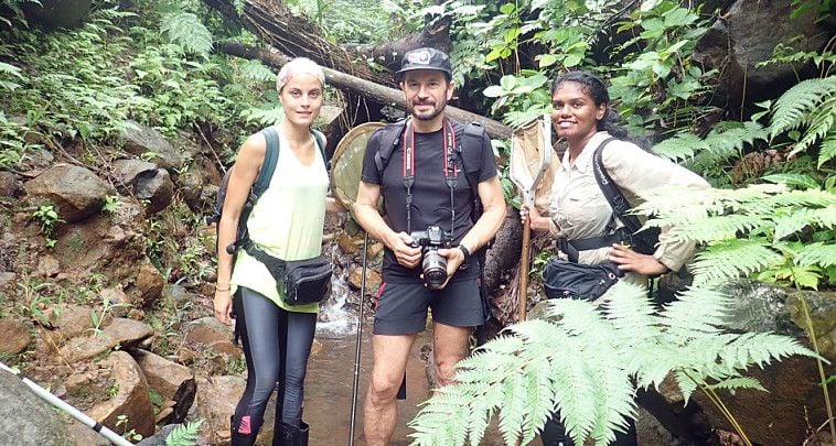 Anais Rivas, Adolfo Cordero y Bindiya Rashni, durante los trabajos de campo