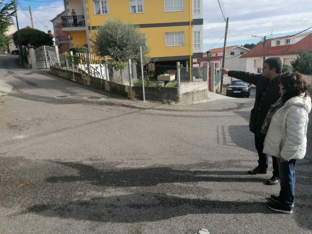 Gregorio Agís e Chelo Besada visitan la zona de Portosanto