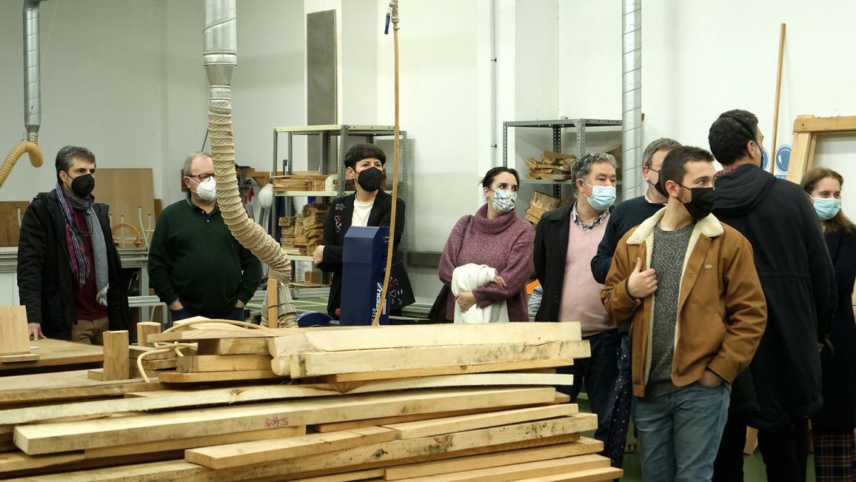 Visita de representantes do BNG á Escola de Enxeñería Forestal