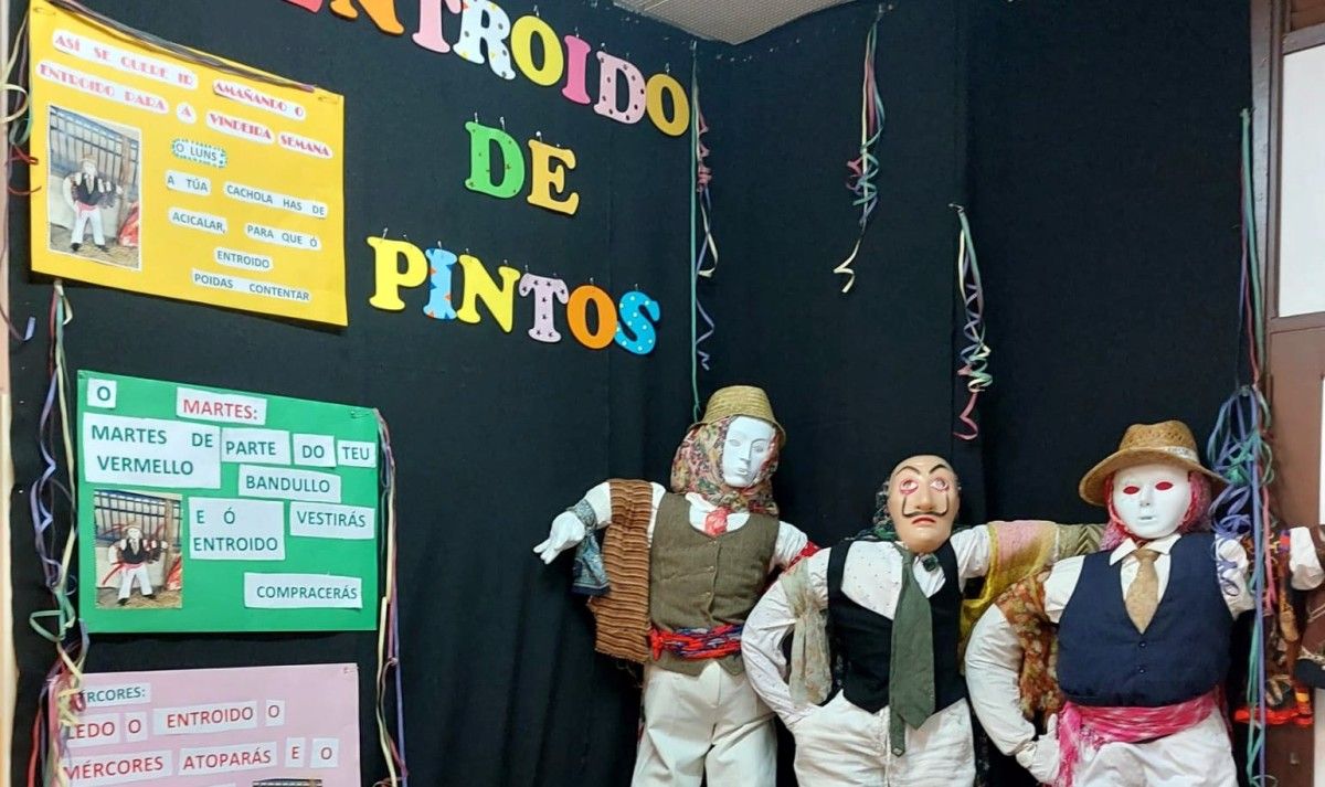 Trabajos que se realizan en el CEIP de Marcón para recuperar el Entroido tradicional