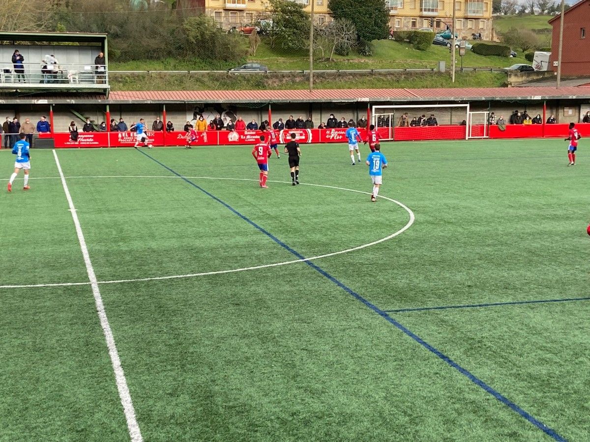 Partido UD Llanera e Pontevedra CF na tempada 21-22