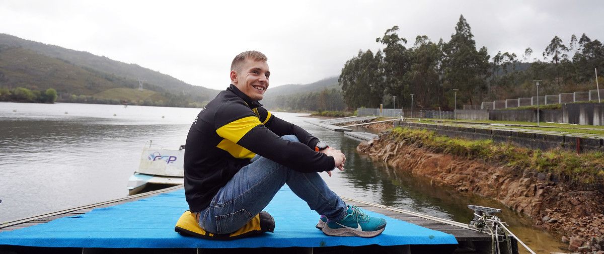 Adrián Sieiro, nas instalacións deportivas de Pontillón do Castro