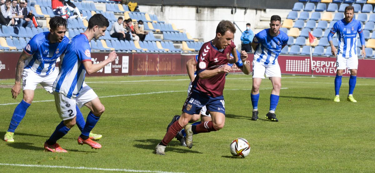 Partido de la liga 21-22 en Pasarón entre Pontevedra y Real Avilés