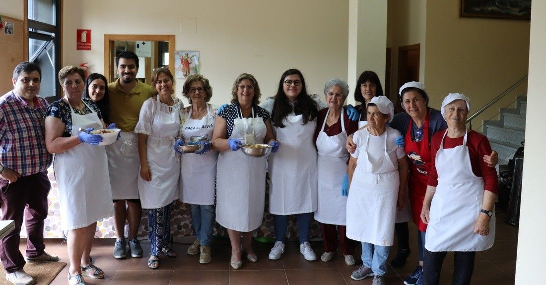 Equipo de cocina de la Fiesta de los Callos de Forzáns