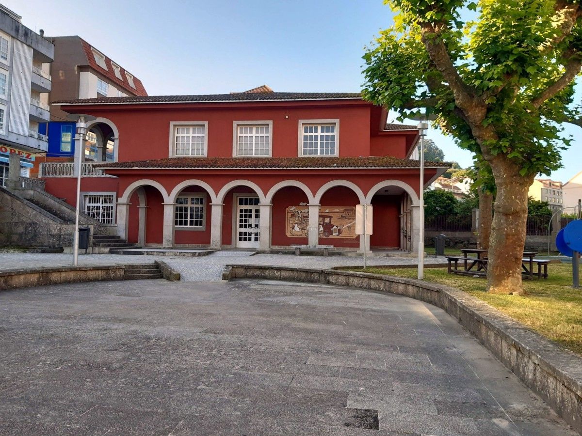 Biblioteca municipal Torrente Ballester, de Bueu