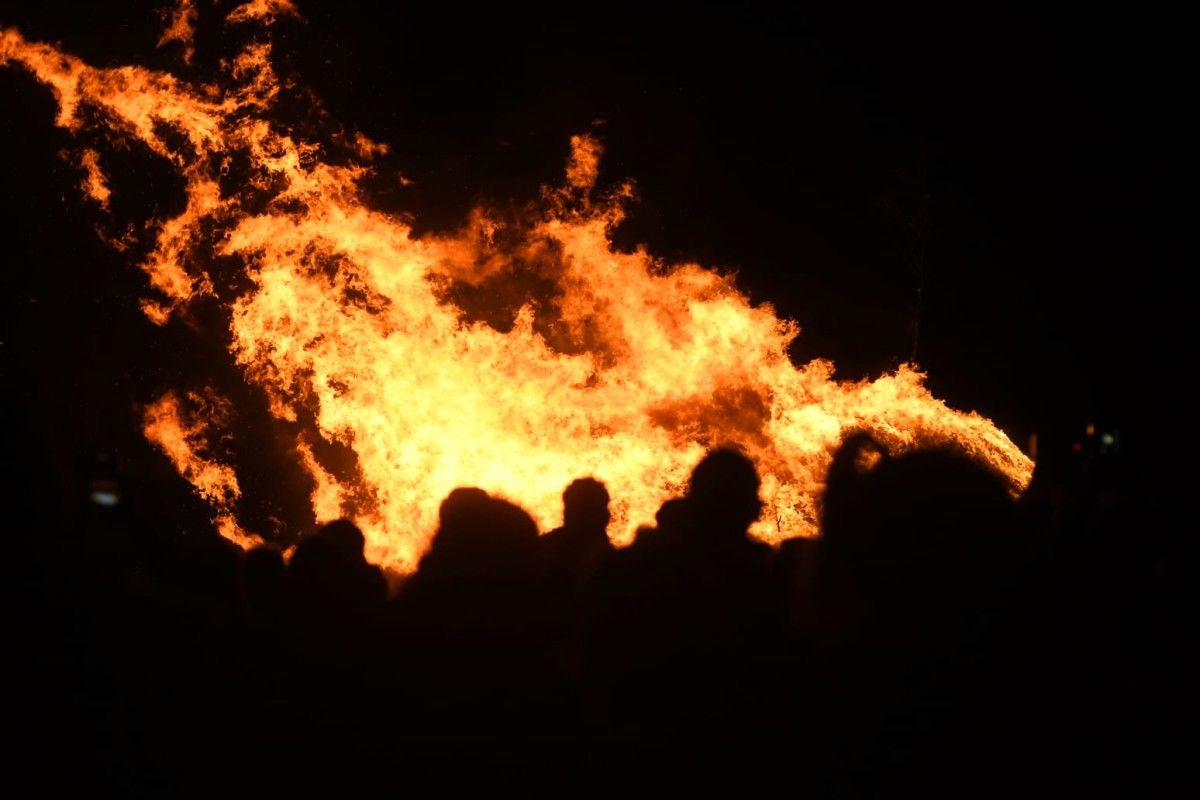 Hoguera en la noche de San Xoán