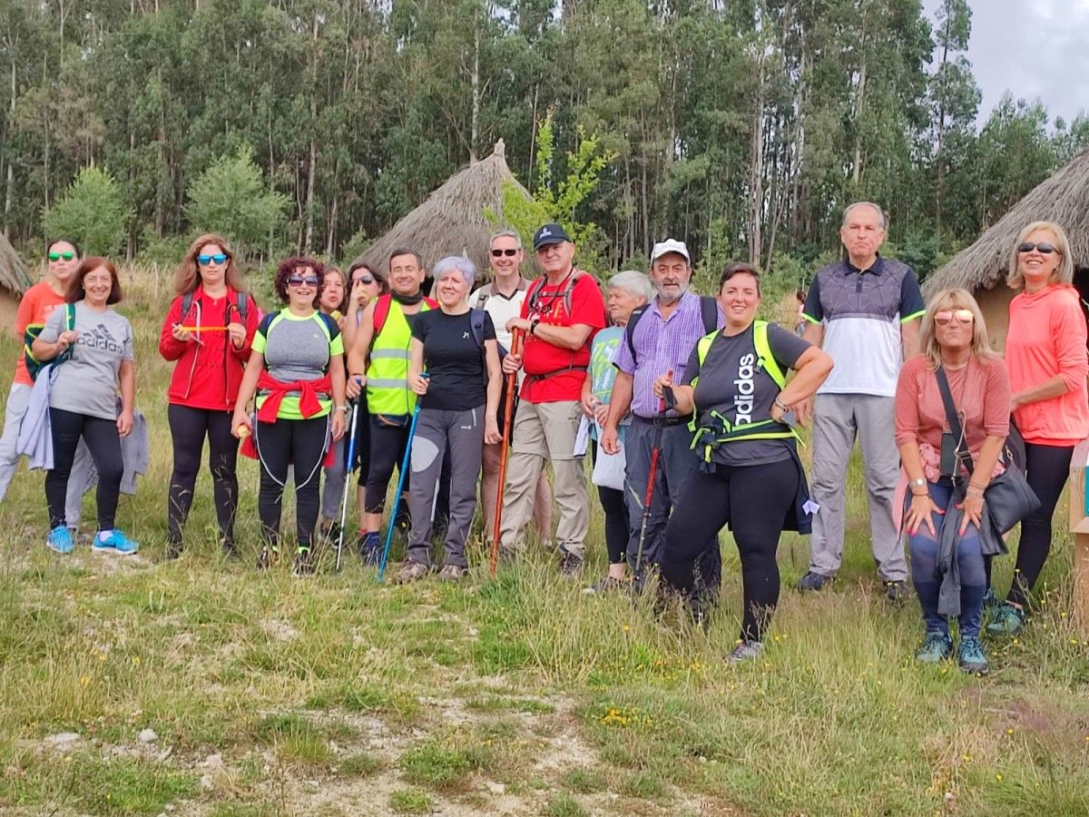 Jornada de Ponteandadas hasta las Cabañas Prehistóricas de Salcedo