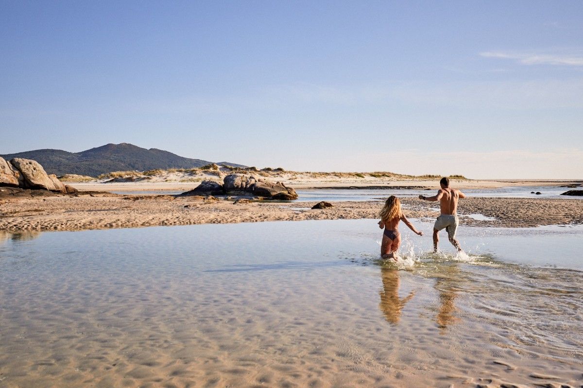 Los espumosos de Alma Atlántica proponen volver a vivir un verano como los de antes