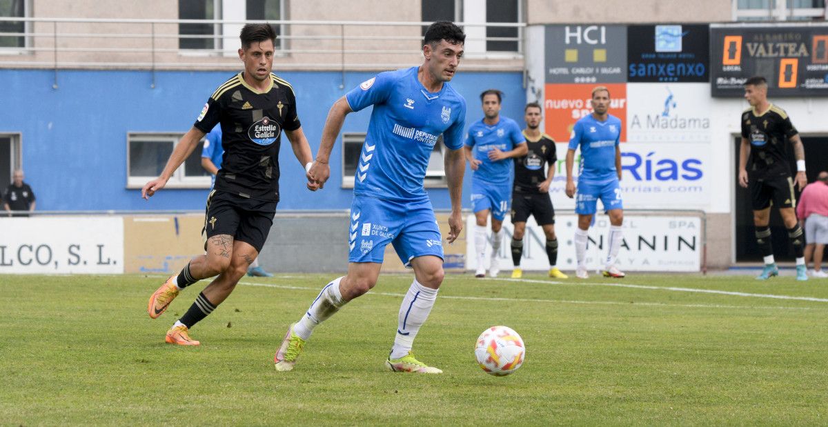 Partido de pretemporada entre Pontevedra CF y Celta B en Baltar