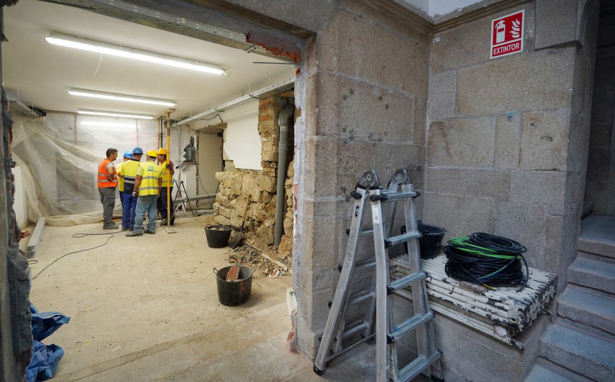 Obras de rehabilitación en la casa consistorial de Pontevedra