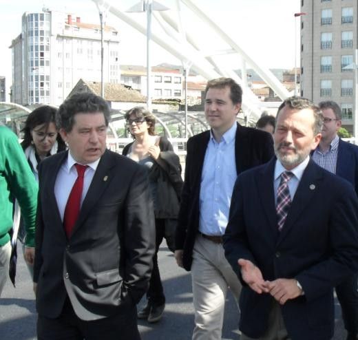 El Conselleiro de Medio Ambiente, Territorio e Infraestructuras, Agustín Hernández con el alcalde de Pontevedra, Miguel Fernández Lores