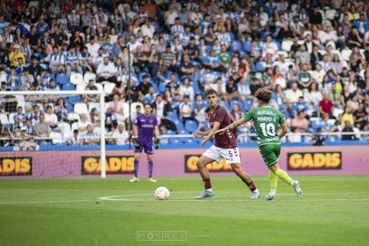 Partido de liga entre el Deportivo y el Pontevedra en Riazor