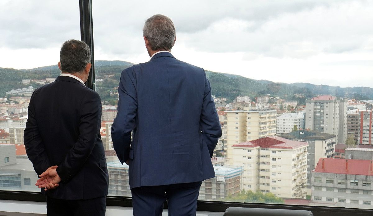 Reunión entre el presidente de la Xunta, Alfonso Rueda, y el alcalde de Pontevedra, Miguel Anxo Fernández Lores