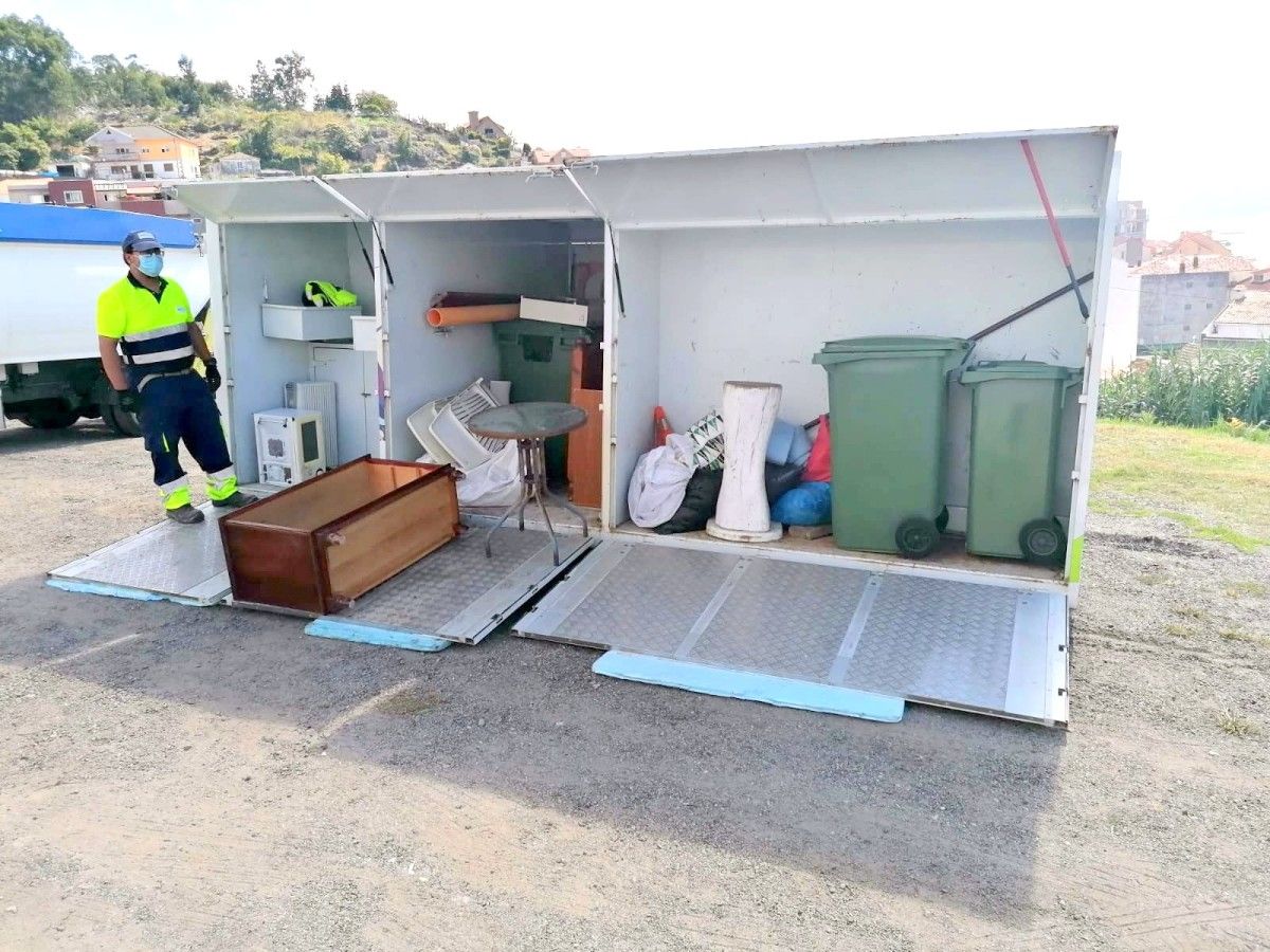 Material recogido en el Punto Limpio Móvil en su estancia en Raxó