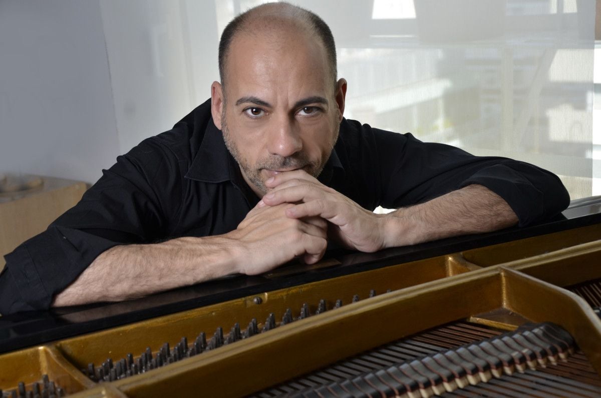 Juan Carlos Cambas, pianista argentino