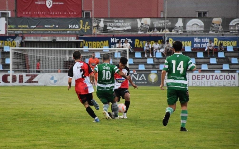 Partido entre Arosa y Paiosaco en A Lomba