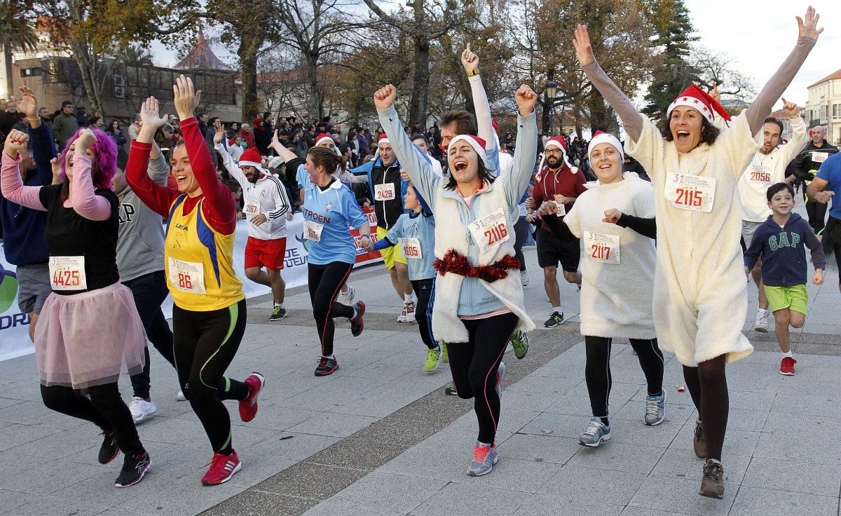 Participantes en la carrera popular de San Silvestre 2014