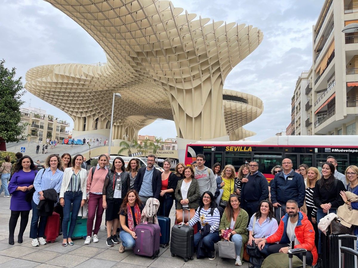 Representantes del tejido turístico de las Rías Baixas participan en un workshop en Sevilla