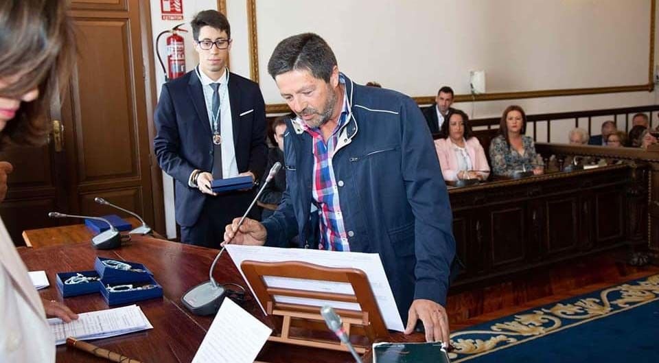 Benito González Dopazo, tomando posesión como concejal